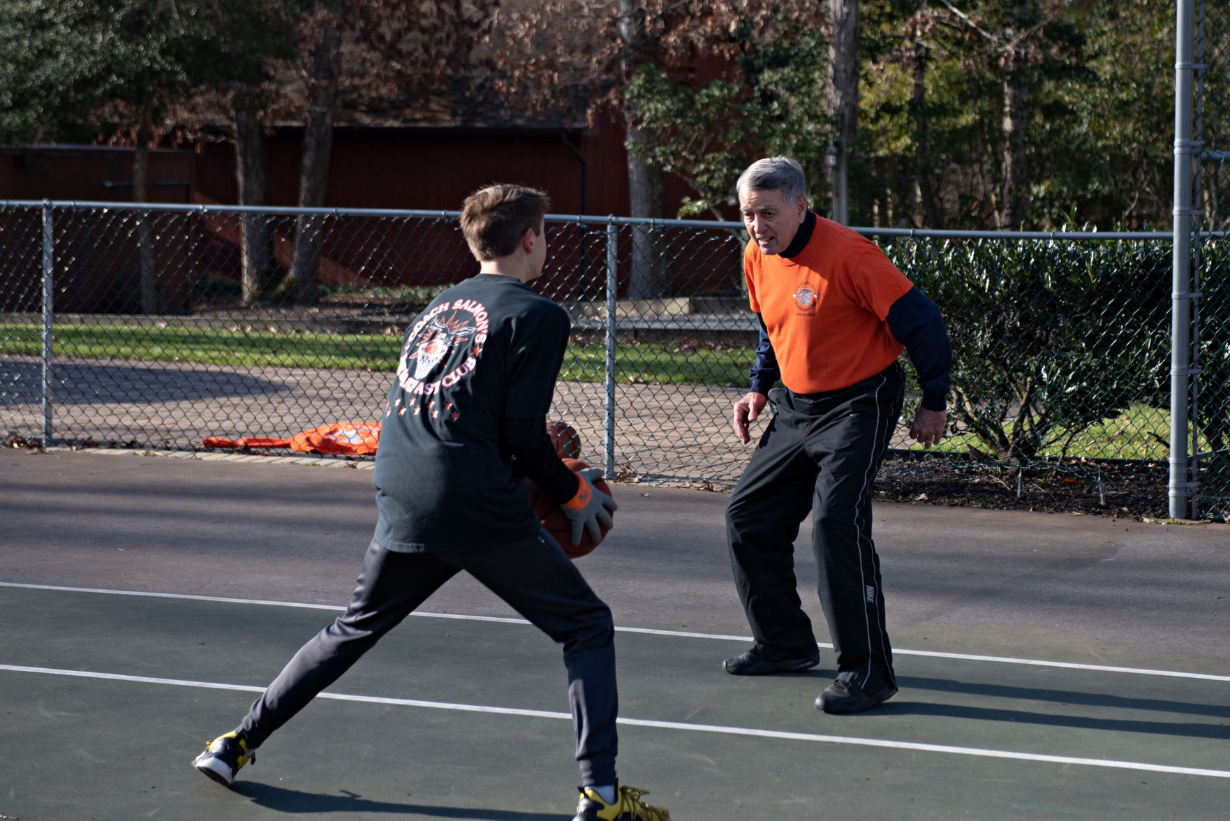 010321_nws_50hoopsclub